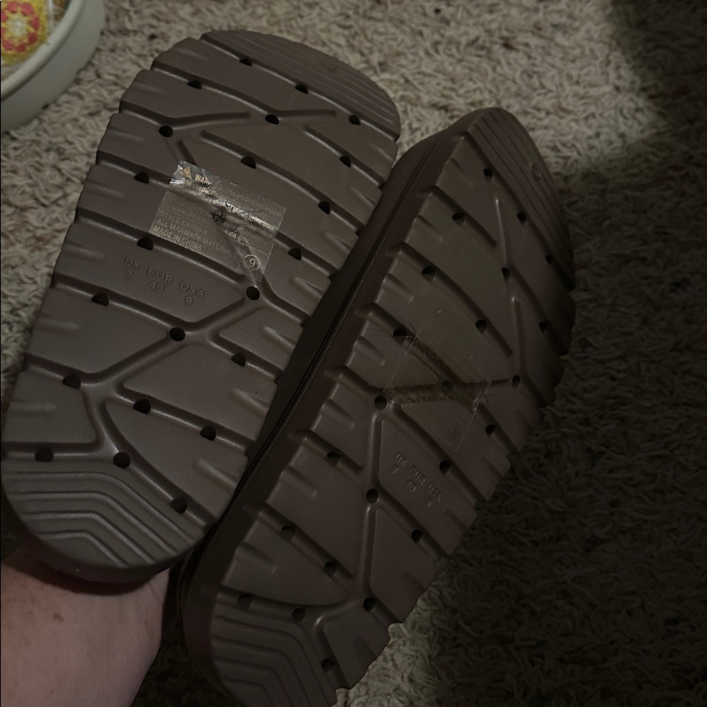 Mules - Picture 3 of 4
